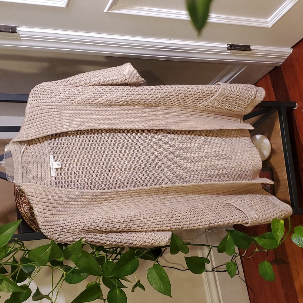 Banana Republic  baige long cardigan with pockets